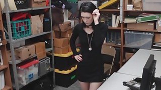 清纯大学生【在睡10分钟】约啪炮友~无套内射~妥妥的美人胚子，少女胴体被任意玩弄爽死了